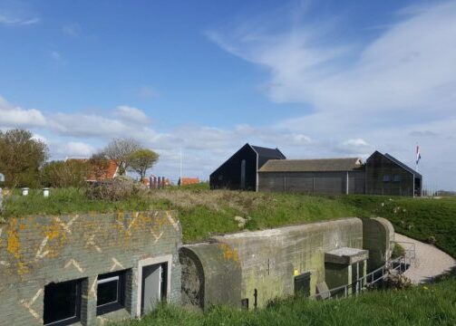 kazemattenmuseum-omgeving-makkum