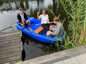 bootje-varen-recreatiepark-de-holle-poarte-chalet-gastrand