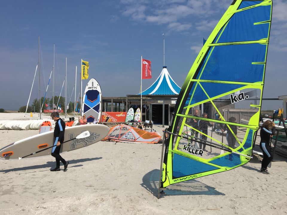 surf-n-sail-makkum-strand